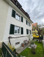 Kunststofffenster-Ersatz: Veka softline 82 MD mit weiss pulverbeschichteten Wetterschenkeln mit tieferer Ausladung
