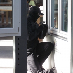 Unser Mitarbeiter bei der Demonstration -Einbruch